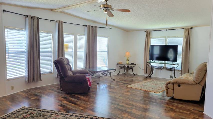2325 Heron Drive a Lake Wales, FL Mobile or Manufactured Home for Sale
